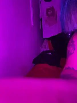 succubussy666's cam snapshot