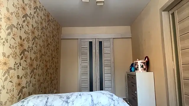 ElsieKuhlmann's cam snapshot