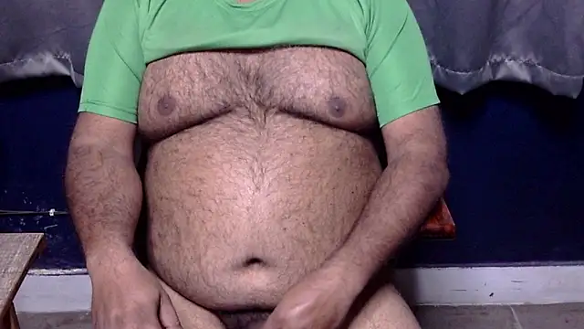 hairysubcub_70 live sex cam