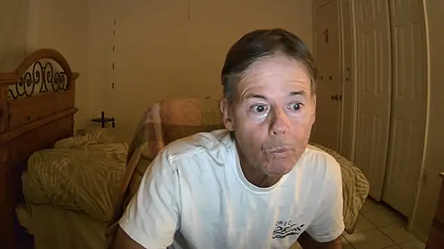 nakeedcowboi65 live sex cam