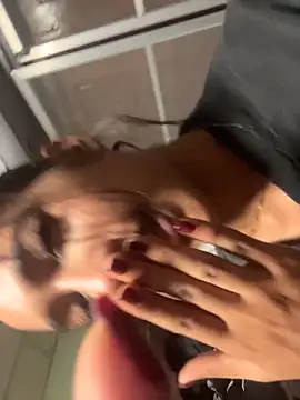 Lyla_Love live sex cam