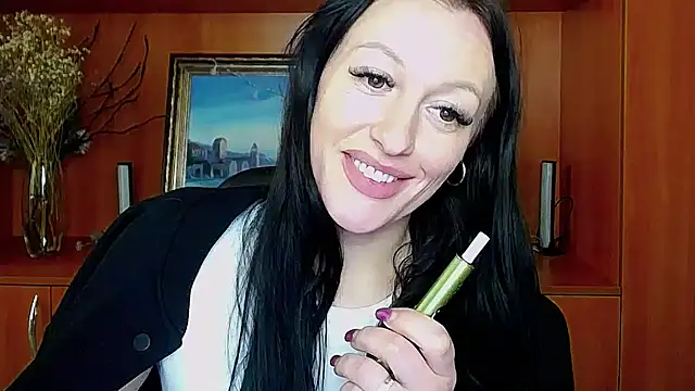 BoLara's cam snapshot