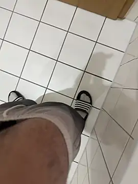 19yobigdick live sex cam