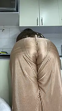 Chloee_Peach live sex cam