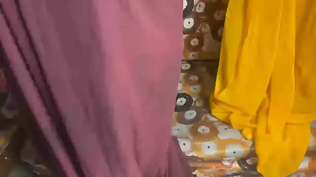 shuhana_ live sex cam