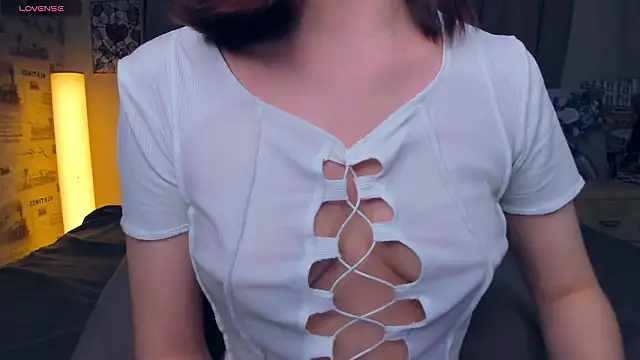 OwlLynn's cam snapshot