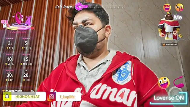 IM2HOTT4U live sex cam