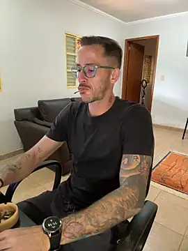 Lucasjandre live sex cam