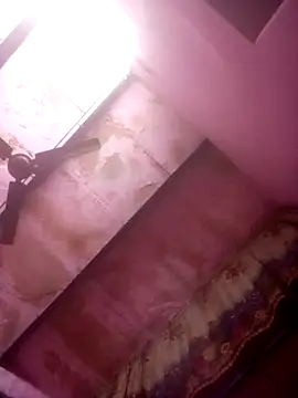 TINASONI's cam snapshot