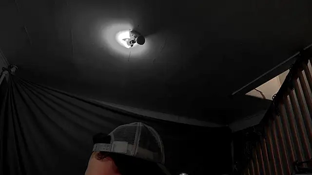 MasterDaddyCool's cam snapshot