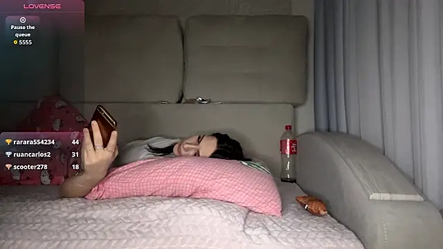 AriaMeire's cam snapshot