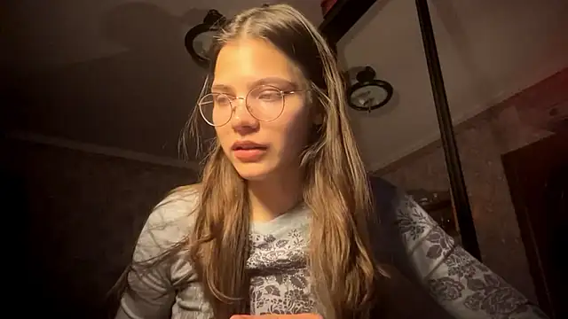 EdythRozier's cam snapshot