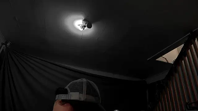 MasterDaddyCool's cam snapshot