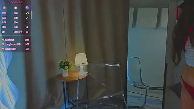 LauraHansil's cam snapshot