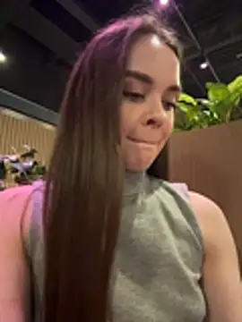 KristiRich's cam snapshot