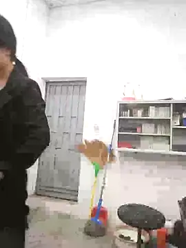 Listen-ly live sex cam