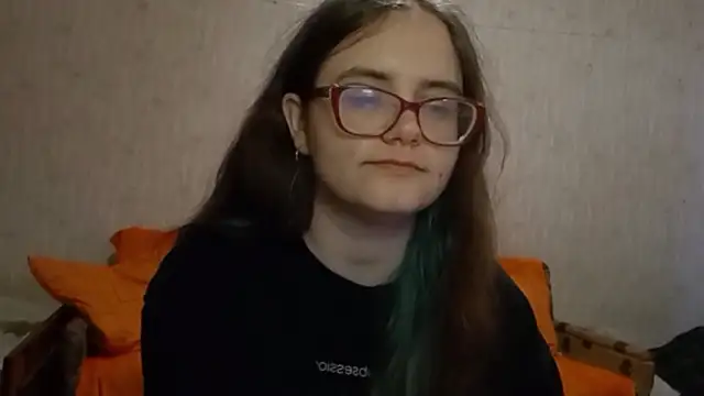 Miyabeee's cam snapshot