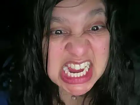 MelanieFawker live sex cam