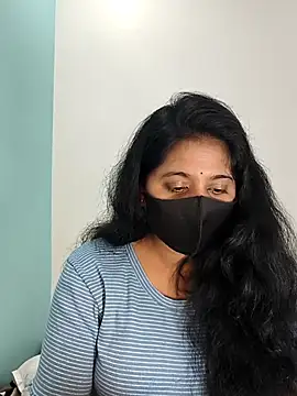 Your-Vedika live sex cam