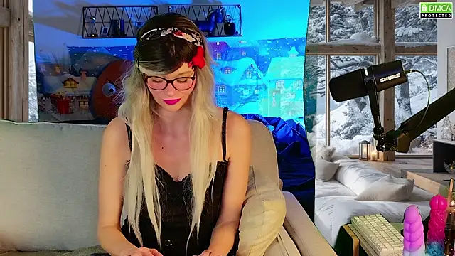 Kittychatte live sex cam