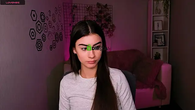 nekky_mouse live sex cam