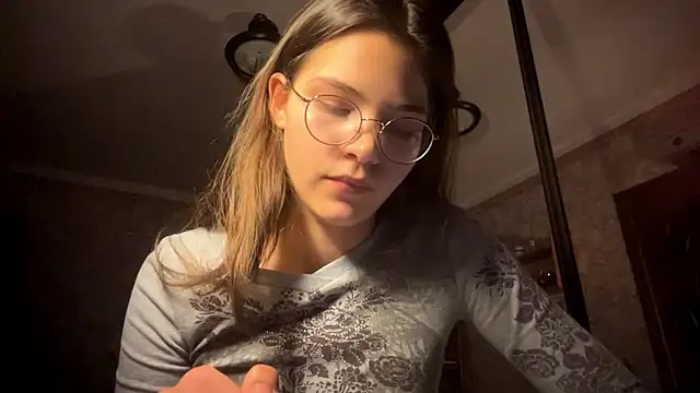 EdythRozier's cam snapshot