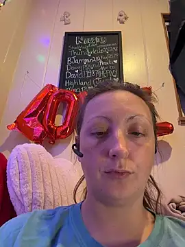 TheFishWife's cam snapshot