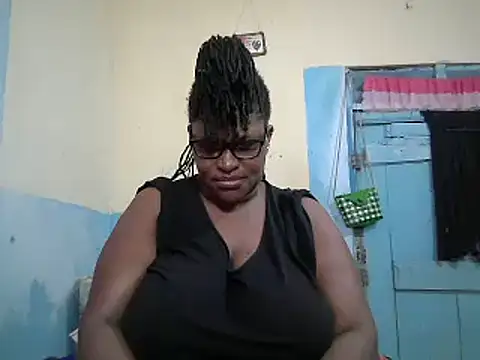 sexy_bigboobss's cam snapshot