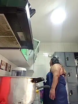 curvy_diva_ live sex cam