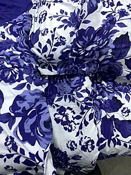 Layzie86's cam snapshot