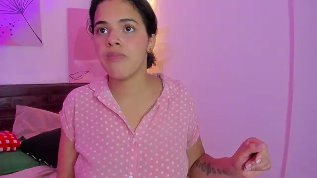 ATENA_JB live sex cam