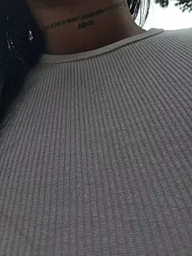 Lorena_Mcfly live sex cam