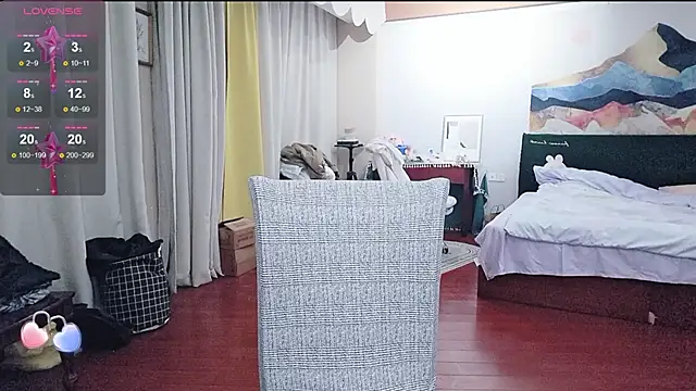 Lenai-'s cam snapshot