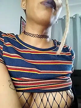 Helenoir live sex cam