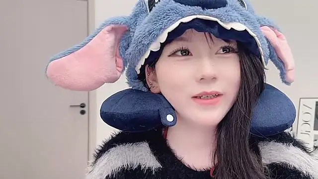 lnua-lnua's cam snapshot