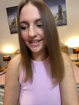 AliceDesmee's cam snapshot