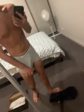 ausboyy live sex cam
