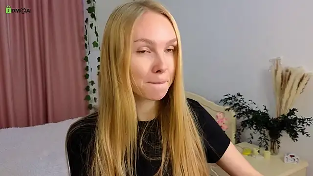 olivia_hi's cam snapshot