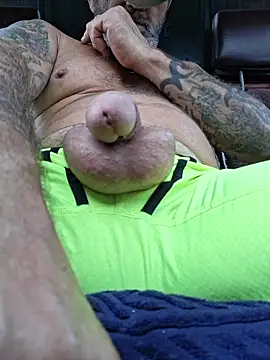 Hotbodyscottie live sex cam