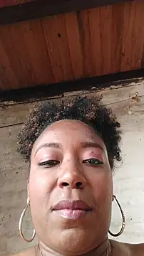 ChanneldelaCroix's cam snapshot