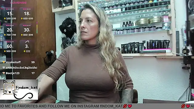 Katt-findom's cam snapshot