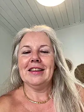 Cassy06's cam snapshot