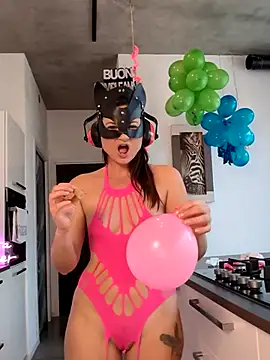 Samira-Summer live sex cam