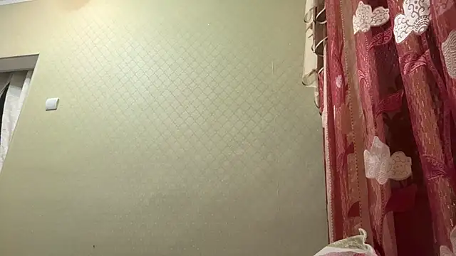 Cutedina's cam snapshot