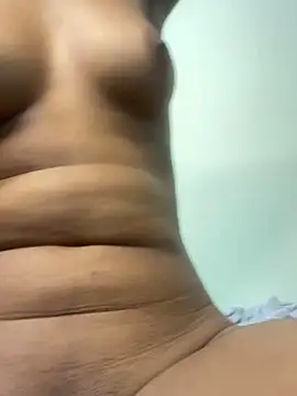 glimmerrrbaby's cam snapshot