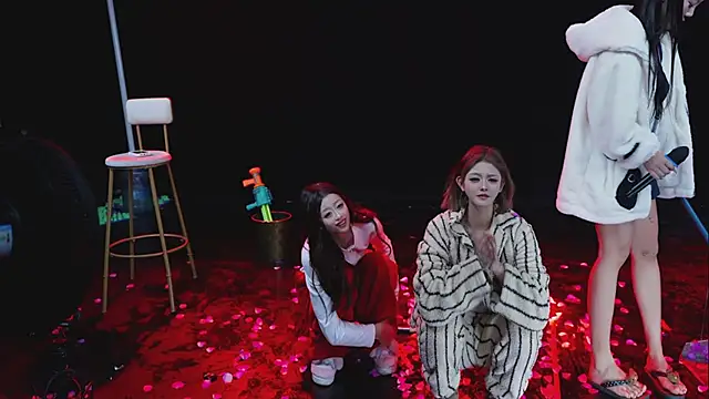 CUTEBABY-101 live sex cam