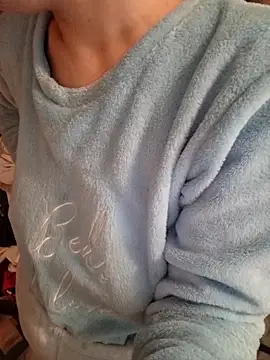 gatitachula93 live sex cam