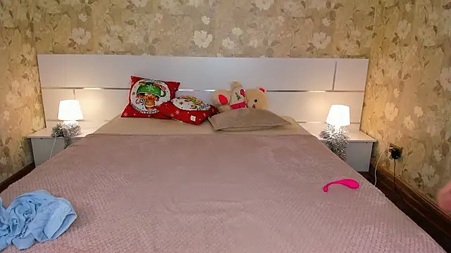 mishapallmer's cam snapshot