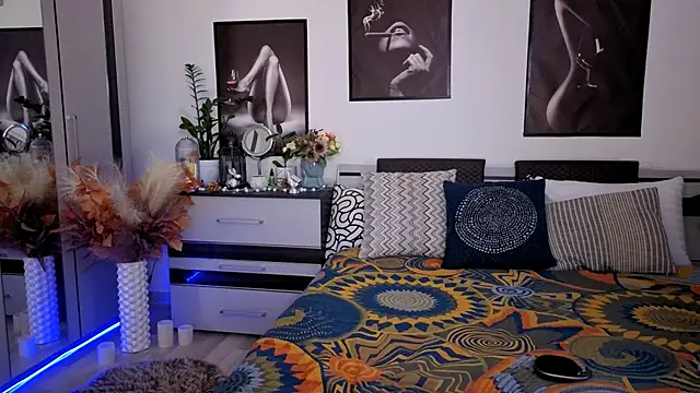 Redhotline's cam snapshot