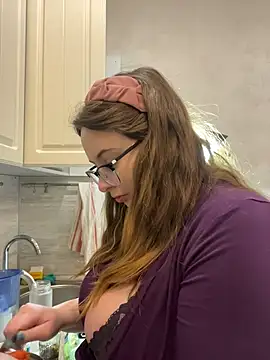 DienkaGreen's cam snapshot